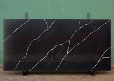 BQ 8740 Nero Marquina