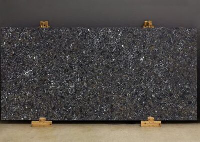 BQ 9427 Cosmic Black