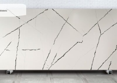 Q840 White Misterio